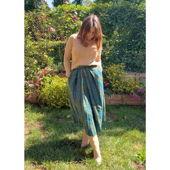 Vintage Geiger Wool Midi Skirt – Austrian Made - Picture 5 of 9